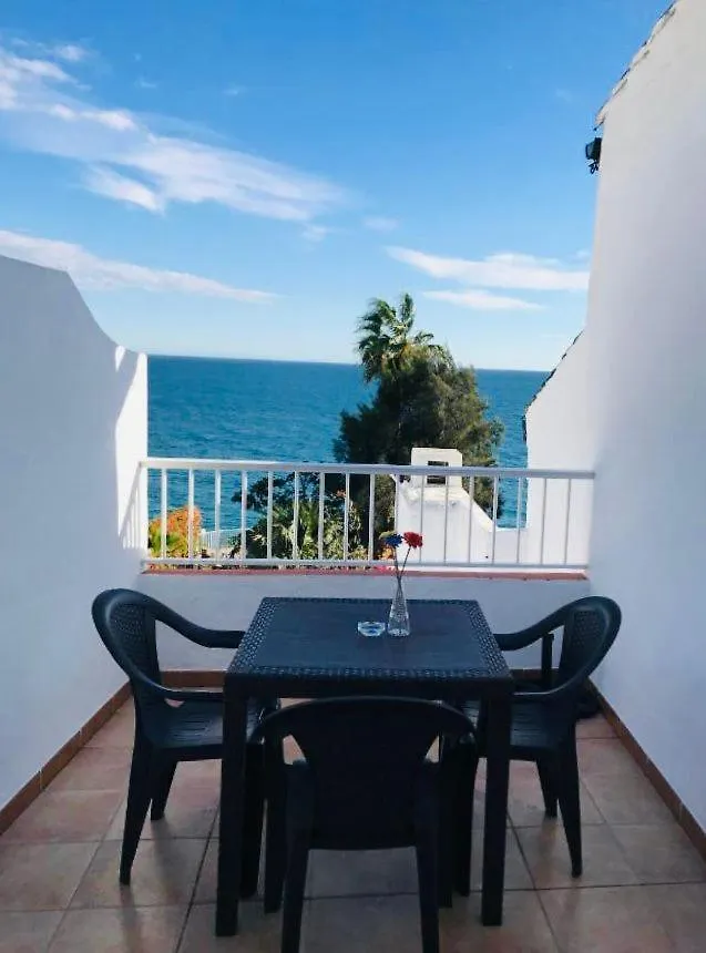** Maison d'hôtes Hostal Tres Soles Nerja Espagne
