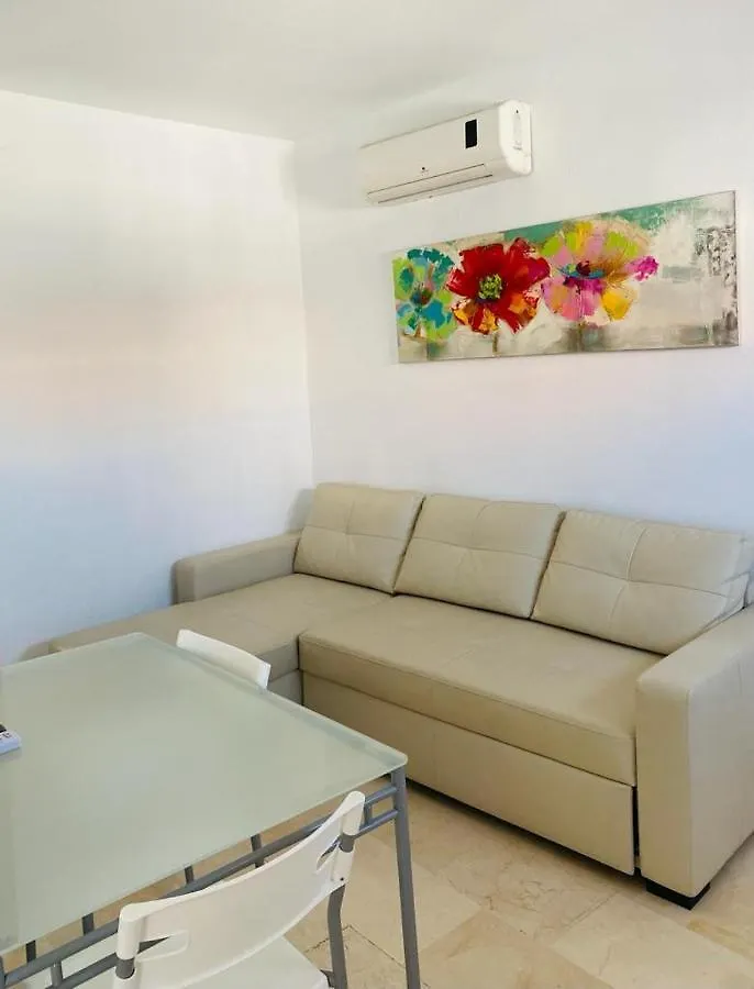 ** Maison d'hôtes Hostal Tres Soles Nerja Espagne