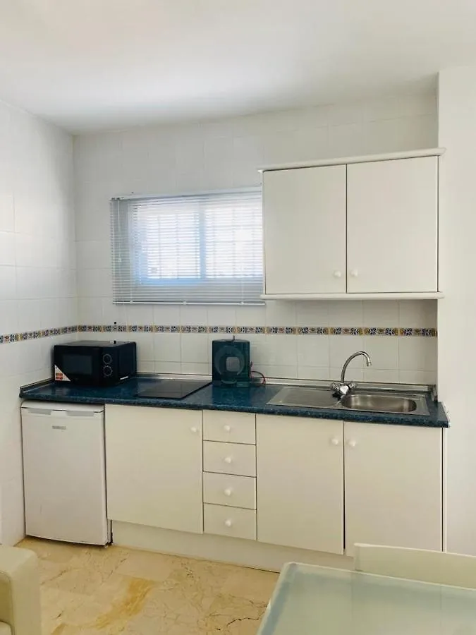 Hostal Tres Soles Nerja Pensjonat